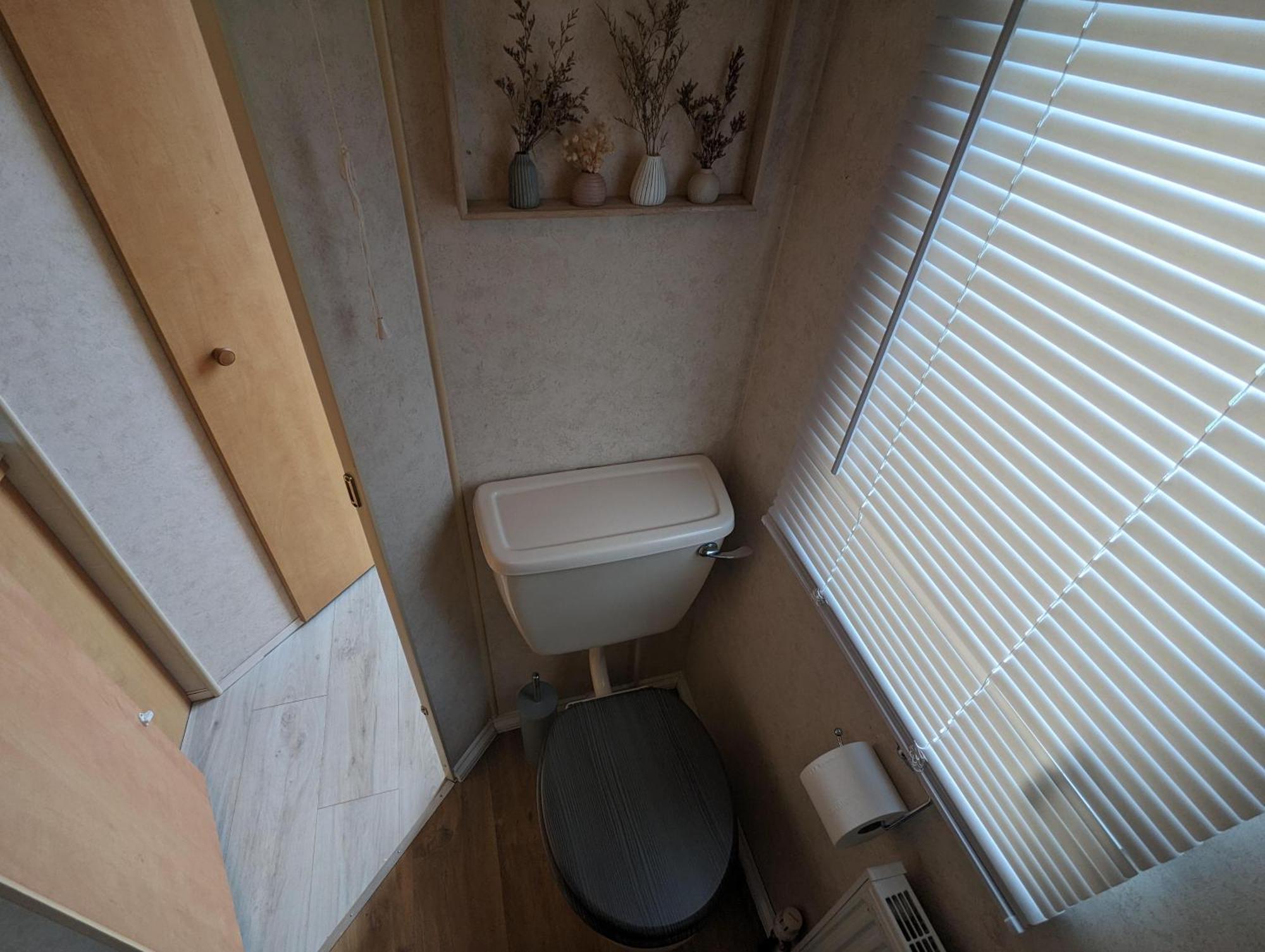 Sandy Paws Creek - Very Dog Friendly Holiday home Anderby